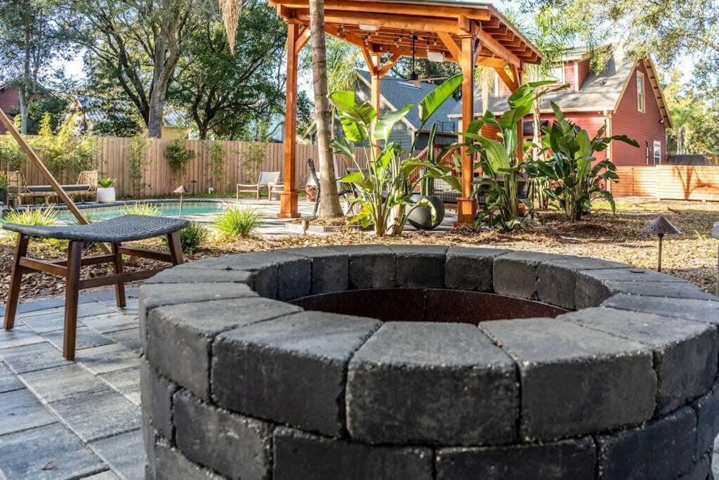 Unique Studio W Pool Spa & Gardens Near Downtown Jacksonville Exterior photo